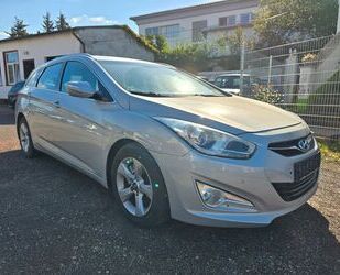 Hyundai Hyundai i40 cw Style Klima*Navi*PDC*CD-Radio*Tempo Gebrauchtwagen