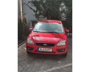 Ford Ford Focus 1.8 Fun mit 125 Ps und TÜV bi s 01.2026 Gebrauchtwagen