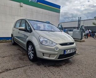 Ford Ford S-Max 2,0 Titanium Titanium Tüv neu Gebrauchtwagen