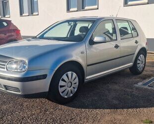 VW Volkswagen Golf 1.6 Comfortline *TÜV/ AU NEU* Gebrauchtwagen