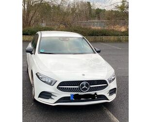 Mercedes-Benz Mercedes-Benz A 220 4MATIC DCT -Kompaktlimousine Gebrauchtwagen