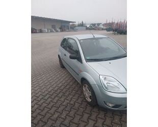 Ford Ford Fiesta 1.4 16V Ambiente Ambiente Gebrauchtwagen