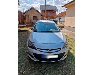 Opel Opel Astra J Sports Tourer Gebrauchtwagen