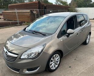 Opel Opel Meriva B Drive 1.4 Turbo NAVI PDC ALU L.HEIZU Gebrauchtwagen