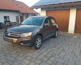 VW Volkswagen Tiguan 2.0 TDI 4MOTION Track & Field Tr Gebrauchtwagen