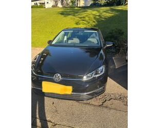 VW Volkswagen Golf 1.5 TSI ACT Highline Highline Gebrauchtwagen