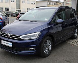 VW Volkswagen Touran 1.5TSI 150PS 7-Gang DSG NAVI 7-S Gebrauchtwagen