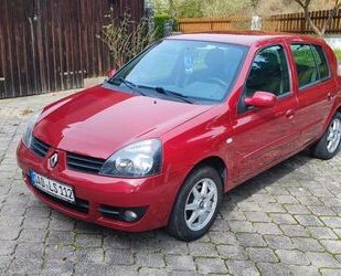 Renault Renault Clio Expression 1.2 16V 75 Expression Gebrauchtwagen