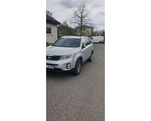 Kia Kia Sorento 2.2 CRDi AWD Spirit (BITTE ANZEIGE LES Gebrauchtwagen