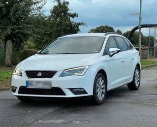 Seat Seat Leon 5F ST Style 1,6 tdi Gebrauchtwagen