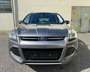 Ford Ford Kuga Titanium*AUTOMAT*PANO*NAVI*SHZ*KAMERA* Gebrauchtwagen