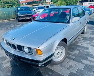 BMW BMW 535 E 34 Lim*KLIMA*SHZ*MEMORY SITZE*H-ZULASSUN Gebrauchtwagen