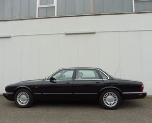 Jaguar Jaguar XJ8 3.2 V8 aus Doktorenhand Gebrauchtwagen