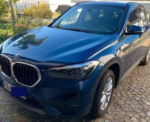 BMW BMW X1 sDrive18i Steptronic + AHK + Navi + Einpark Gebrauchtwagen