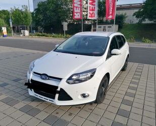 Ford Ford Focus SYNC Edition Turnier (wenig KM auf Moto Gebrauchtwagen