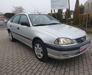 Toyota Toyota Avensis / guter Zustand / Klima / TÜV Neu Gebrauchtwagen