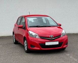 Toyota Toyota Yaris 1.3 Life/5-TRG/R-KAMERA/KLIMA/1.HAND/ Gebrauchtwagen