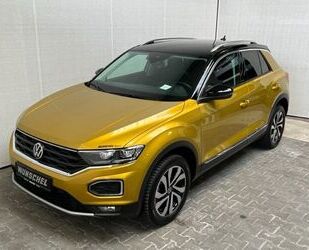 VW Volkswagen T-Roc 1.5 TSI DSG Active AHK Navi ACC L Gebrauchtwagen