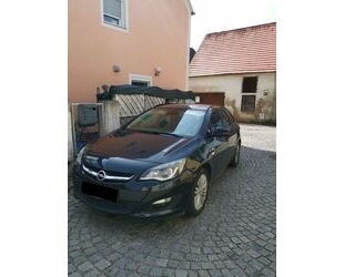 Opel Opel Opel Astra J 1,6 CDTI / Euro6 /Bi-Xenon/Navi Gebrauchtwagen