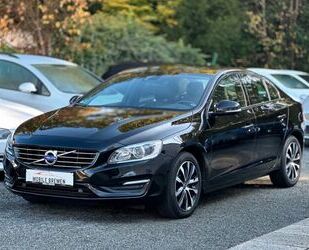 Volvo Volvo S60 T3 Linje Svart BI-XENON*NAVI*LEDER Gebrauchtwagen