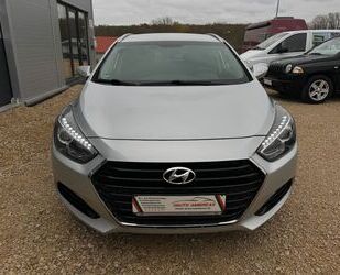 Hyundai Hyundai i40 cw blue Trend/Navi / LED /Tüv Neu /1Ha Gebrauchtwagen