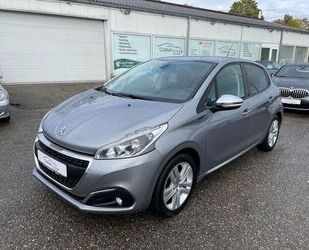 Peugeot Peugeot 208 PureTechSIGNATURE AUT.*KLIMA*NAVI*CAMA Gebrauchtwagen