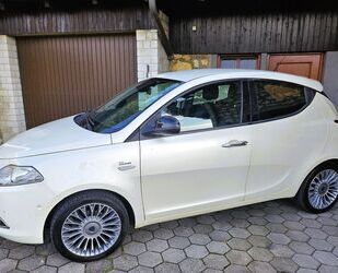 Lancia Lancia Ypsilon Platinum Turbo 63kw 2xPDC Gebrauchtwagen