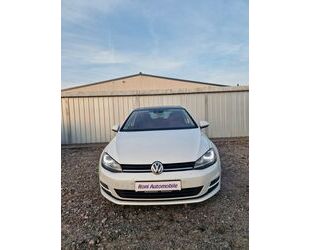 VW Volkswagen Golf VII Lim. Highline BMT TÜV NEU+PANO Gebrauchtwagen