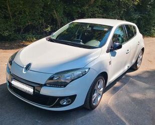 Renault Renault Megane Bose Edition ENERGY TCe 115 Start & Gebrauchtwagen