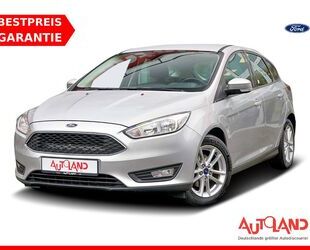 Ford Ford Focus 1.6 Ti-VCT Klimaaut. AHK PDC Tempomat Gebrauchtwagen