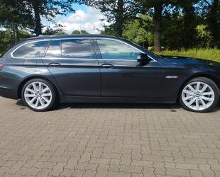 BMW BMW 530d xDrive Touring Head Up. Sitzbelüftung Gebrauchtwagen