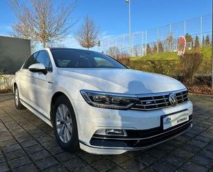 VW Volkswagen Passat R-Line Highline BMT 4Motion /Pan Gebrauchtwagen