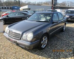 Mercedes-Benz Mercedes-Benz E 200 ELEGANCE Gebrauchtwagen