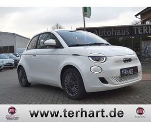 Fiat Fiat 500 e Icon Apple CarPlay Android Auto Allwet Gebrauchtwagen