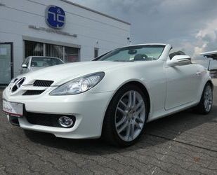 Mercedes-Benz Mercedes-Benz SLK 200 Kompressor *LEDER*NAVI*ALU*S Gebrauchtwagen