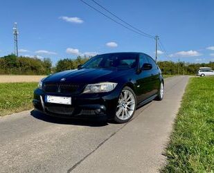 BMW BMW 320i - E90 LCI - M-Paket Shadowline Gebrauchtwagen