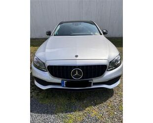 Mercedes-Benz Mercedes-Benz E 300 E+300de+Exclusive Gebrauchtwagen