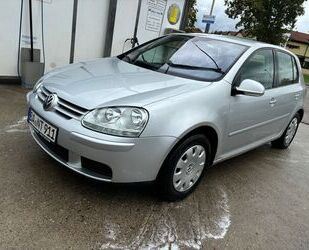 VW Volkswagen Golf 1.6 FSI Comfortline Comfortline Gebrauchtwagen