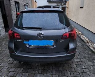 Opel Opel Astra Sports Tourer 2.0 CDTI INNOVATION INNO. Gebrauchtwagen