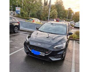 Ford Ford Focus 2,3 EcoBoost ST Turnier ST Gebrauchtwagen