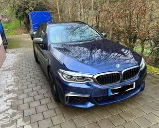 BMW BMW M550d xDrive Touring AHK,H&K,Leder,Belüft Sitz Gebrauchtwagen