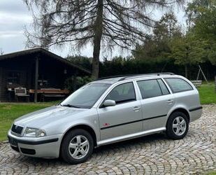 Skoda Skoda Octavia Combi Elegance 1.9TDI 4X4,6Gang,155t Gebrauchtwagen