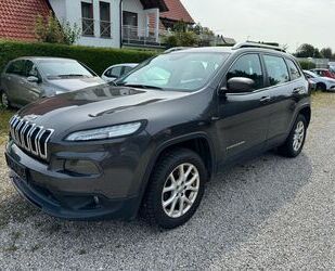 Jeep Jeep JEEP CHEROKEE LONGITUDE 2.0L 4WD EXPORT GEWER Gebrauchtwagen