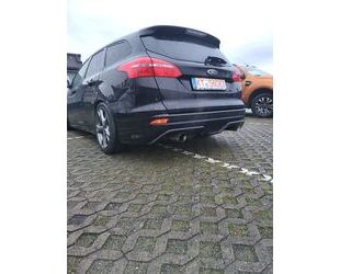 Ford Ford Focus Turnier ST-Line XXX Gebrauchtwagen