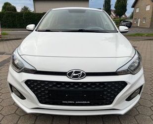 Hyundai Hyundai i20 1.2 KLIMA+1.HAND+TÜV NEU+12 MONATE GA Gebrauchtwagen