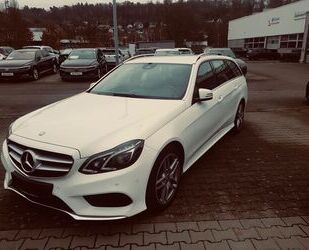 Mercedes-Benz Mercedes-Benz E 220 CDI T BlueEFFICIENCY - AMG Pak Gebrauchtwagen