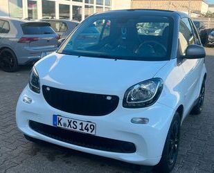 Smart Smart ForTwo fortwo CABRIO KLIMA/NAVI/KAMERA/SHZ/8 Gebrauchtwagen