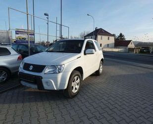 Suzuki Suzuki Grand Vitara 1.6 Club Allrad Alu Klima CD R Gebrauchtwagen