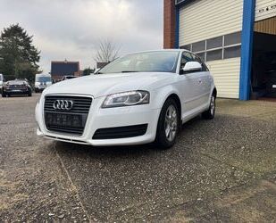 Audi Audi A3 Sportback 1.6 TDI Attraction Xenon/Ahk/Led Gebrauchtwagen