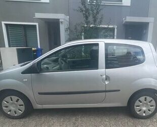 Renault Renault Twingo SCHECKHEFT sparsam Authentique 1.2 Gebrauchtwagen